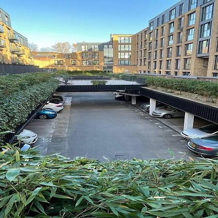 Spacious 1 Bed Apartment With Workspace, Coffee & Free Secure Parking Birmingham Ngoại thất bức ảnh